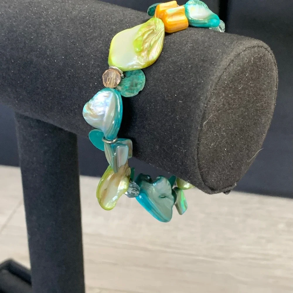 Teal Lime Green Iridescent Shell Shard Stretch Bracelet Coastal Artisan 4614